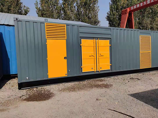 户县300kw 柴油发电机组用多大的空气开关？