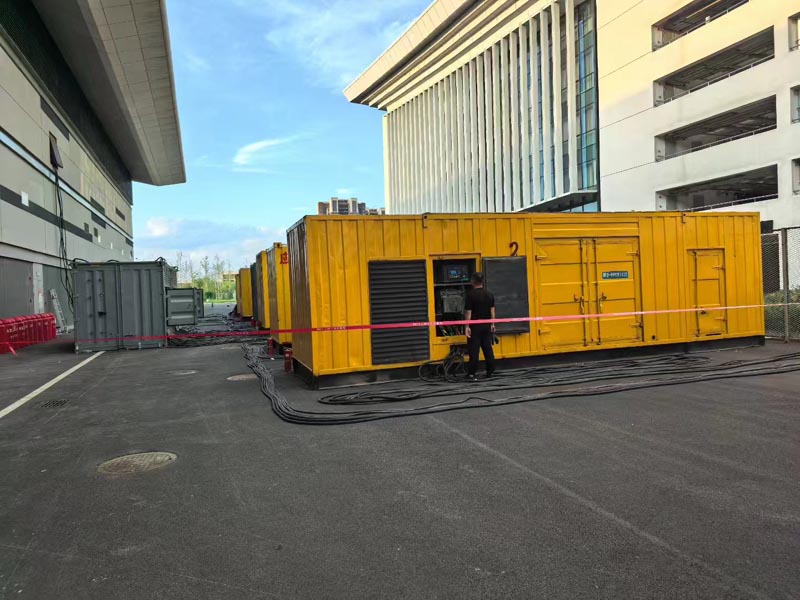 户县柴油发电机冬季保养注意事项？