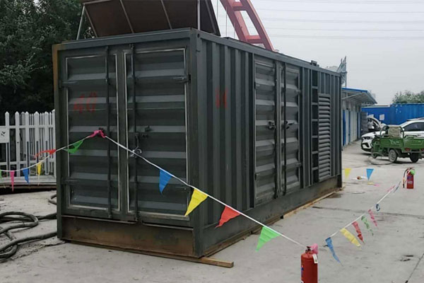 户县发电机租赁空气滤清器多久更换一次？